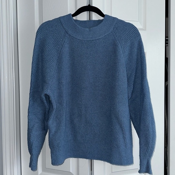 GAP Sweater - Picture 1 of 5